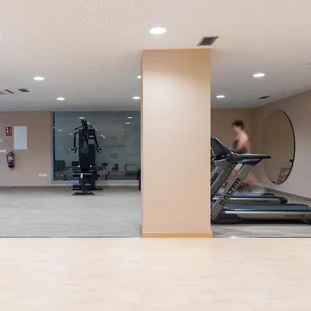 아파트 Oasis 325 First Floor